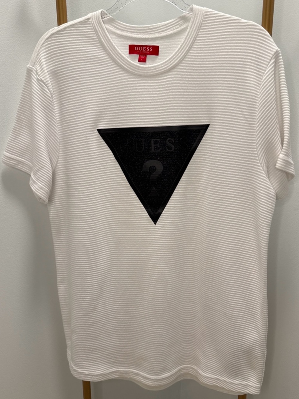 GUESS White Short-Sleeve Tee with Black Triangle Logo